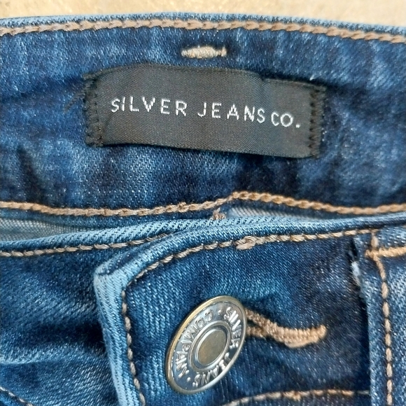 Denim Blue Distressed Women's Shorts Sliver Jeans Size 25 - Picture 3 of 5